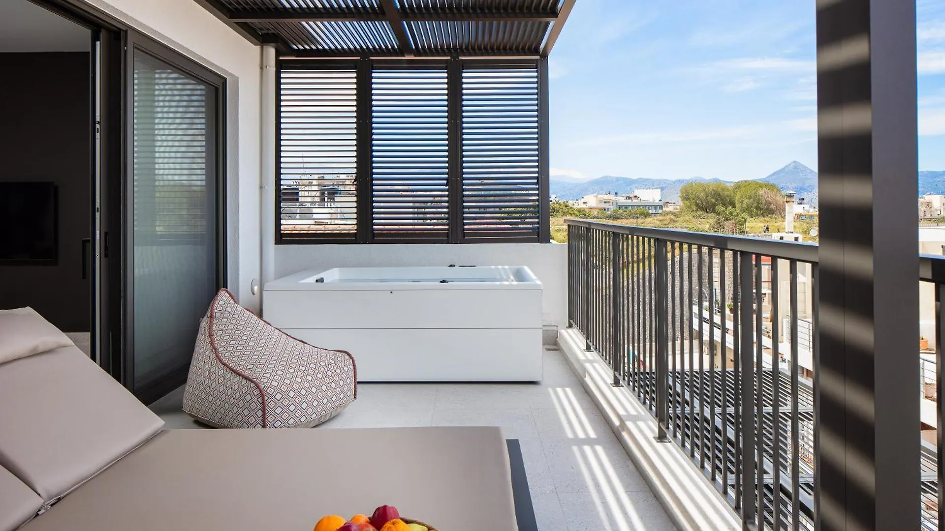 Aparthotel Porta Suites Heraklion