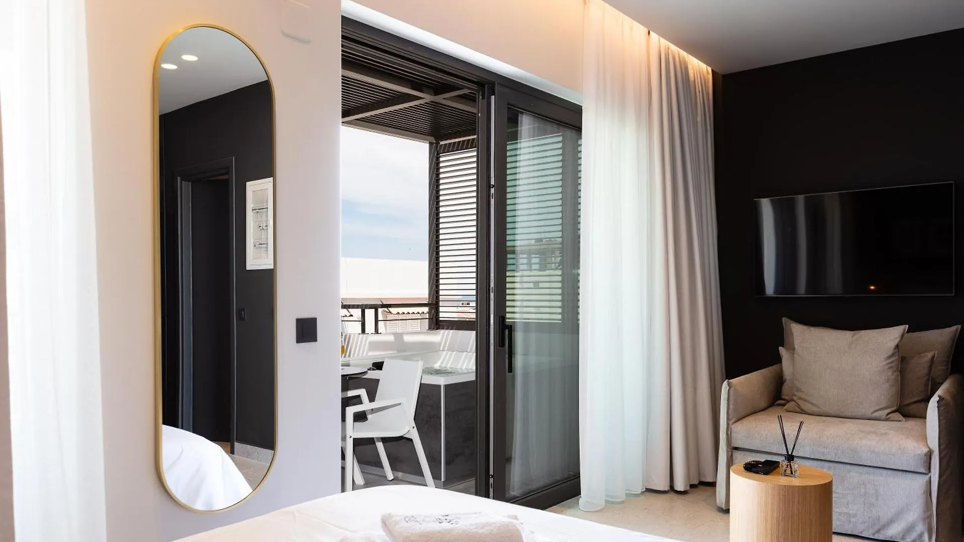 Aparthotel Porta Suites Heraklion