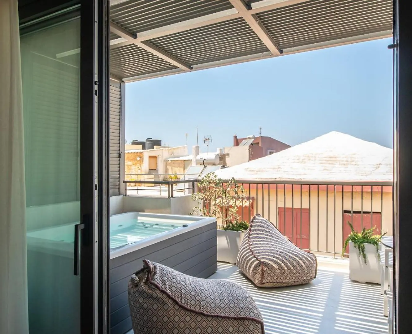 Porta Suites Heraklion  0*, Heraklion (Crete)